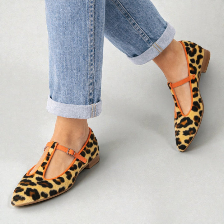 Lola | BALLETS T-STRAP EN LEOPARD