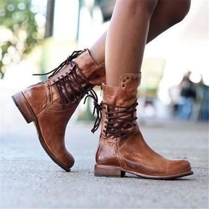Camille | Bottines Mi-Mollet Cloutées Vintage