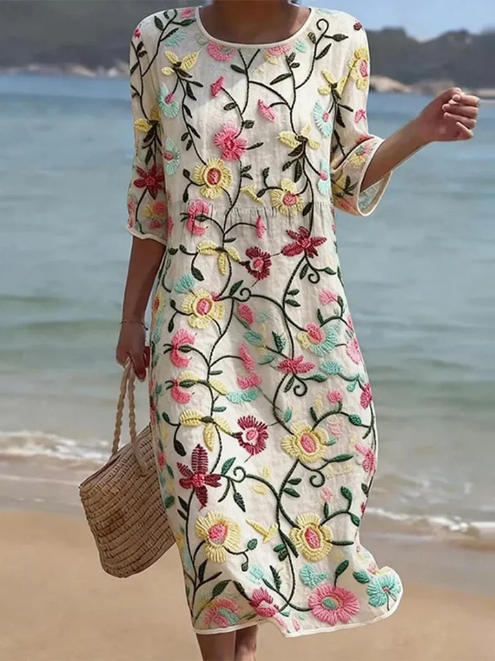 Raïssa | Robe Brodée Vintage