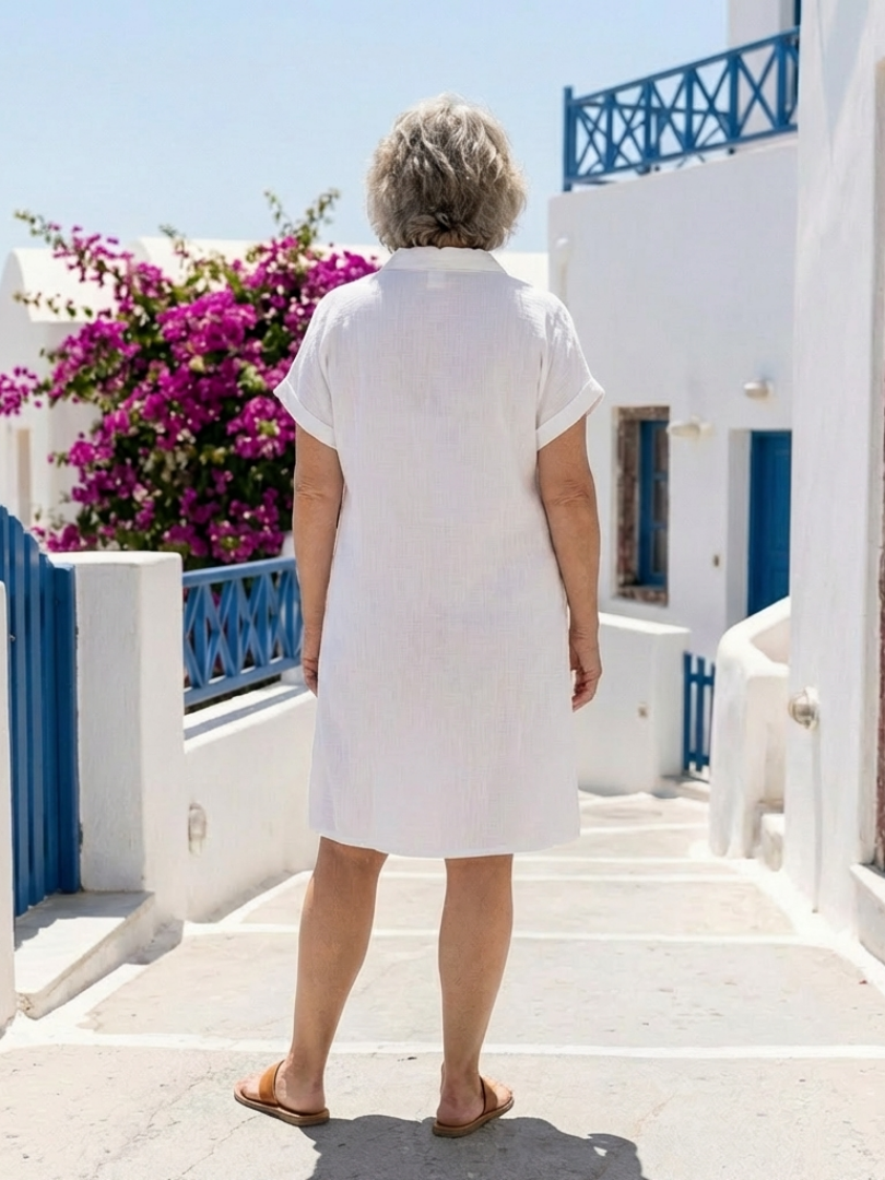 Helene | Robe à manches courtes avec poche avant, longueur genou