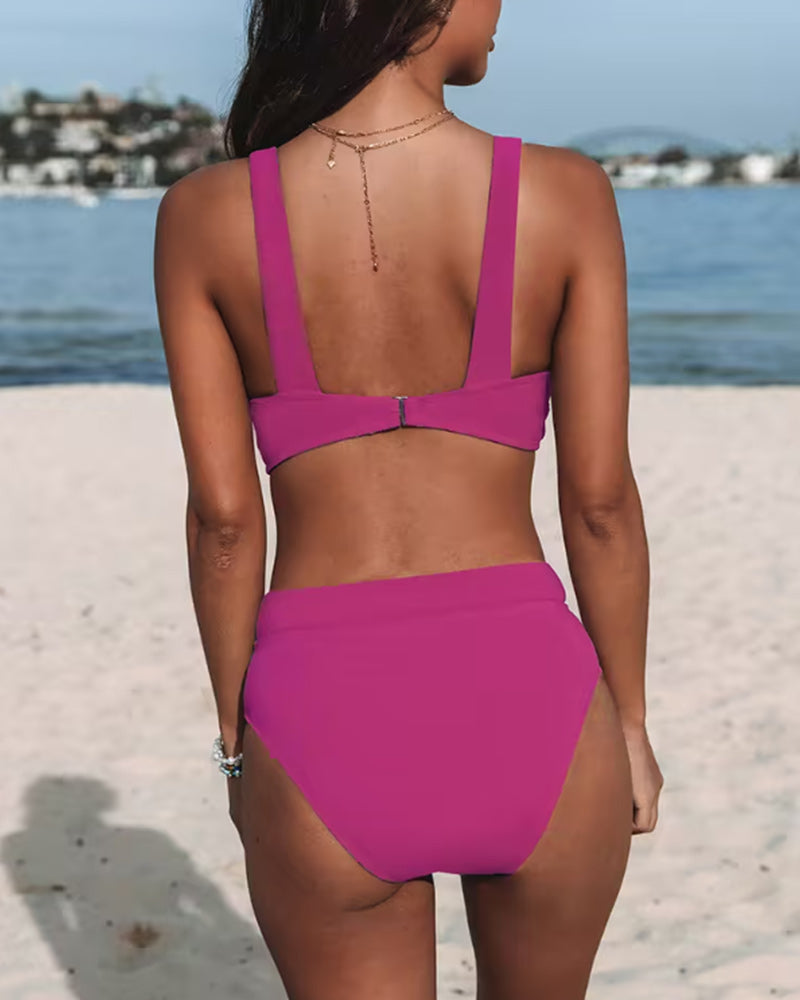 Hilde | Maillot de bain uni à décolleté haut