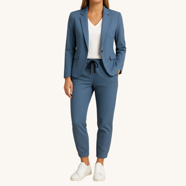 Blanche | Élégance Moderne dans un Ensemble Confortable