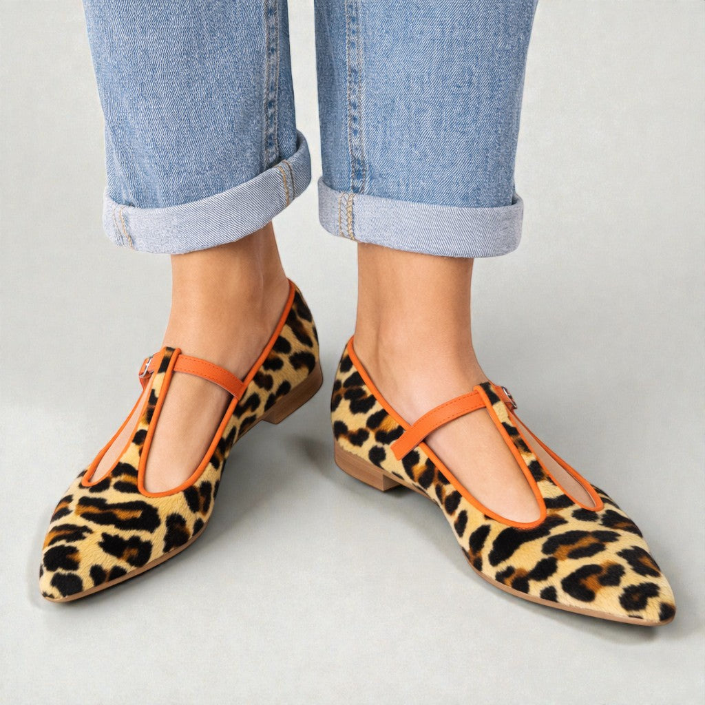 Lola | BALLETS T-STRAP EN LEOPARD