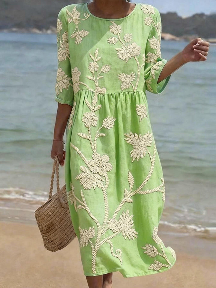 Raïssa | Robe Brodée Vintage