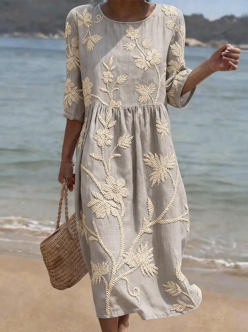 Raïssa | Robe Brodée Vintage