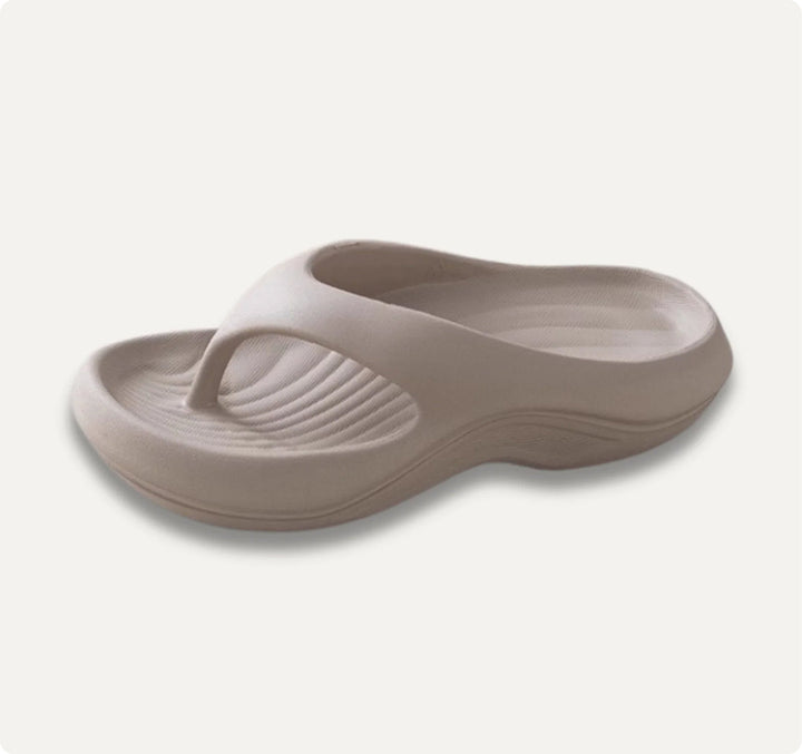 Maya | Tongs confortables avec soutien doux de la voûte plantaire