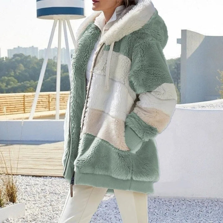Aléana | La veste d’hiver élégante et chaude avec capuche et fermeture éclair