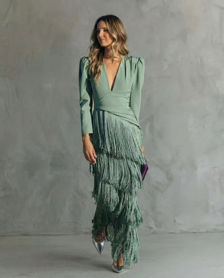 Charlotte | Robe midi élégante avec manches à franges