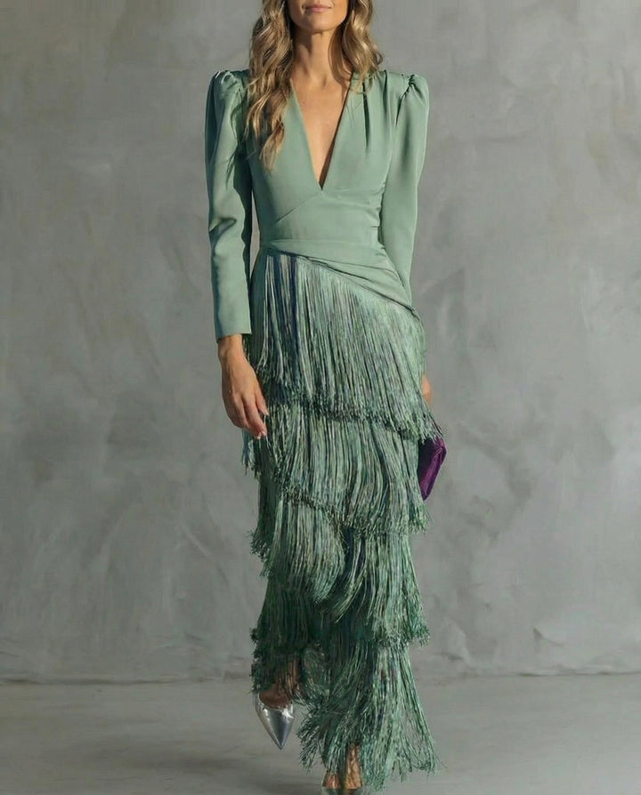 Charlotte | Robe midi élégante avec manches à franges