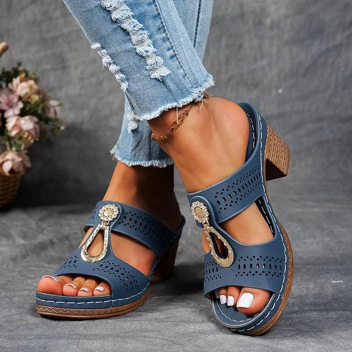 Flaviana | SANDALES ORTHOPÉDIQUES CHIC ET CONFORTABLES